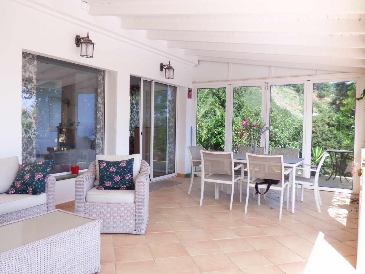 Selecta Casa Esmerdo Estepona Luaran gambar
