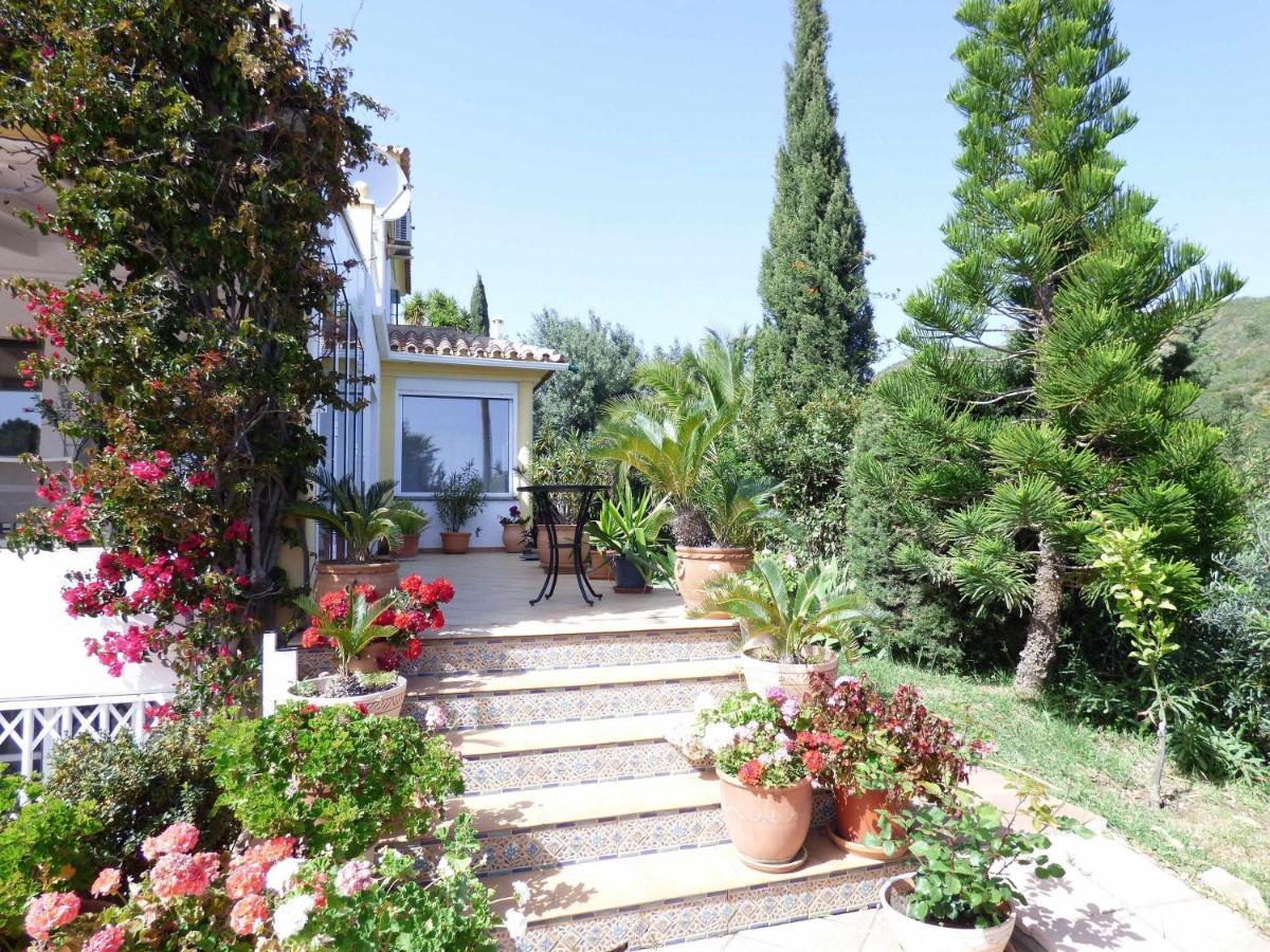 Selecta Casa Esmerdo Estepona Luaran gambar