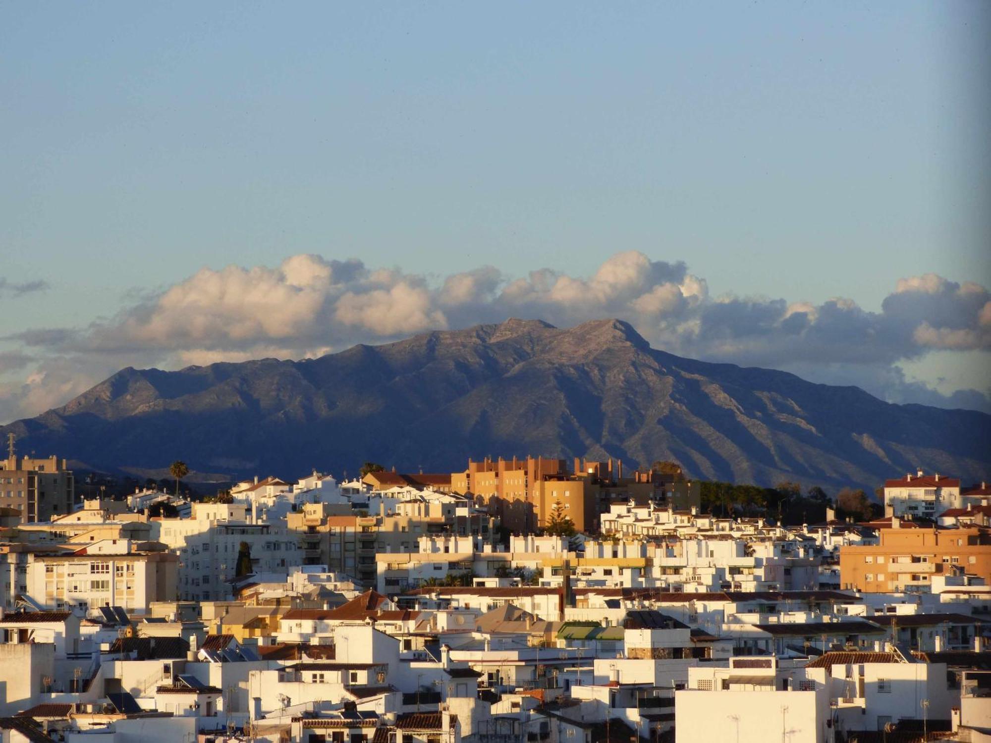 Selecta Casa Esmerdo Estepona Luaran gambar